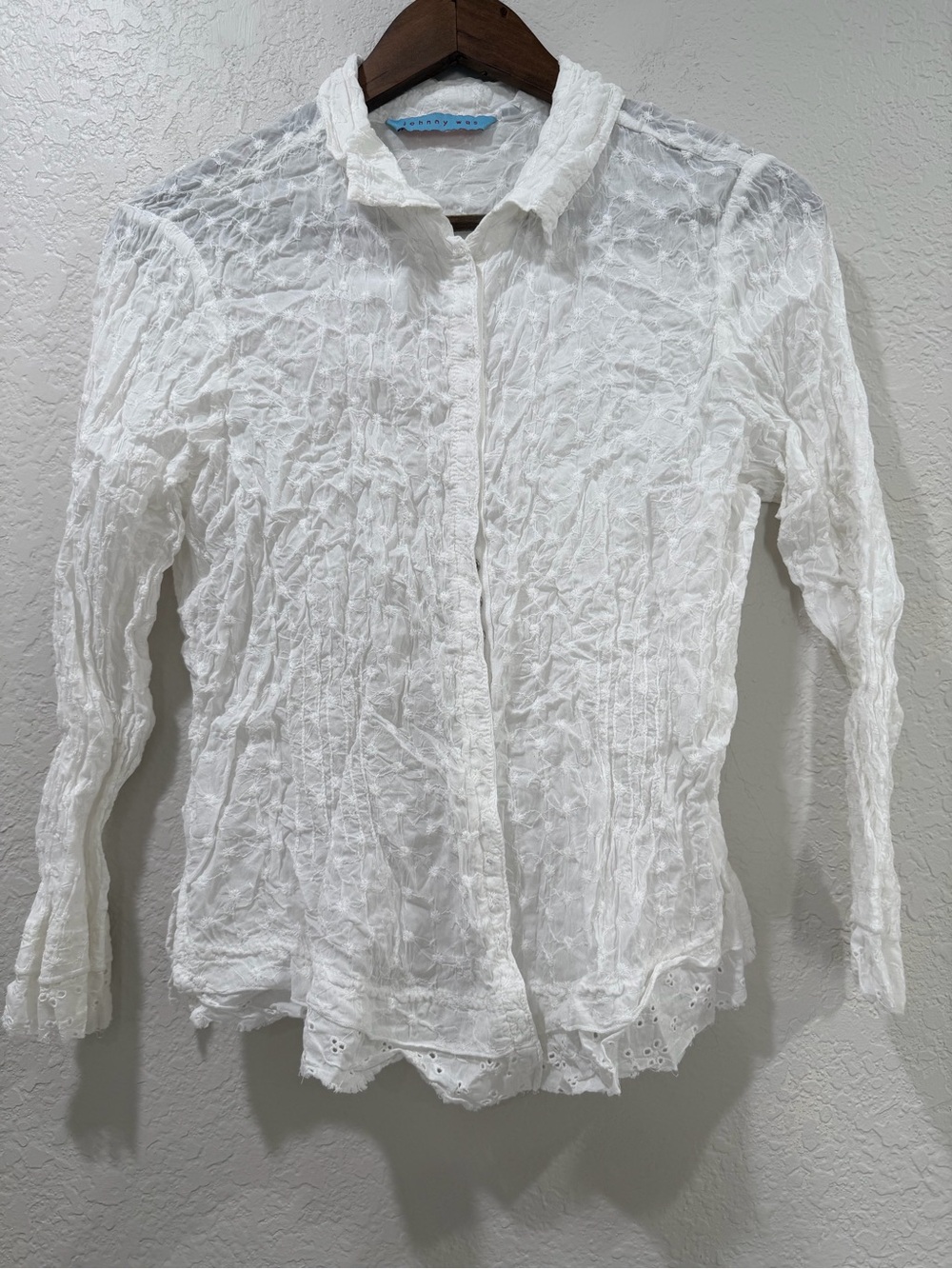 Johnny Was Vintage Y2K Eyelet Lace Long Sleeve Snap button Blouse Size Large